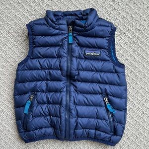 Patagonia Boys 2T Better Sweater Vest in navy Blue